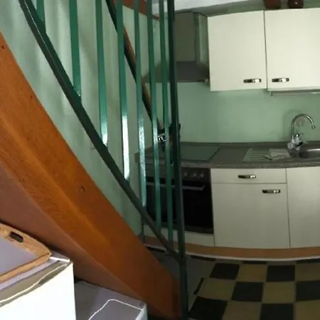 Apartment Am Kleinen Koenigsstuhl *