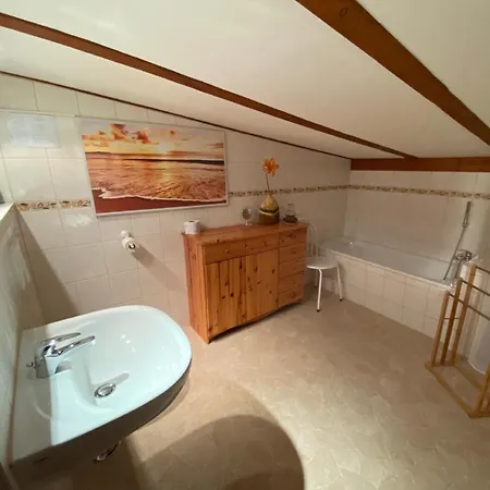 Am Kleinen Koenigsstuhl Apartment *