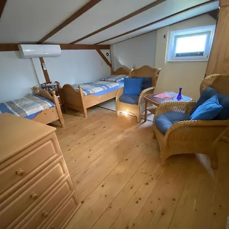 Am Kleinen Koenigsstuhl
